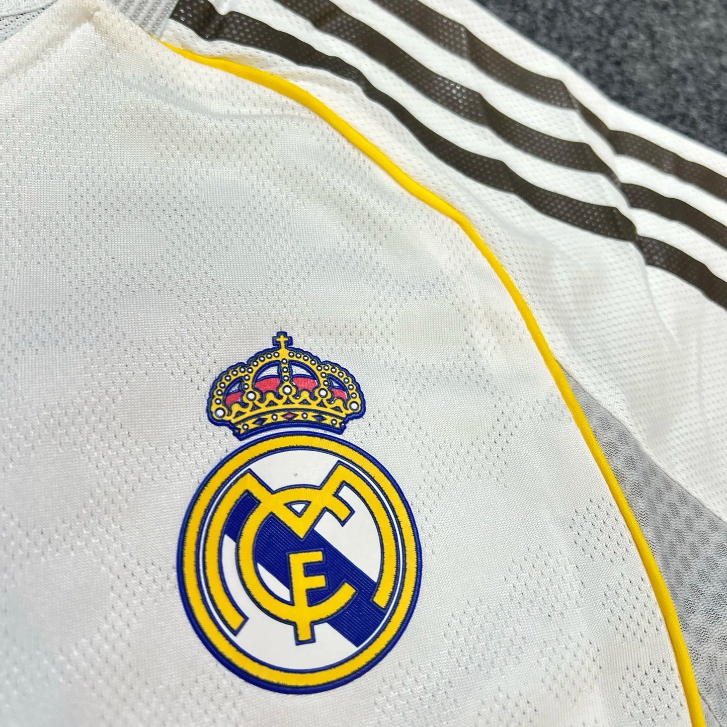 REAL HOME AUTHENTIC ORIGINALS 2025/26 OFFICIAL